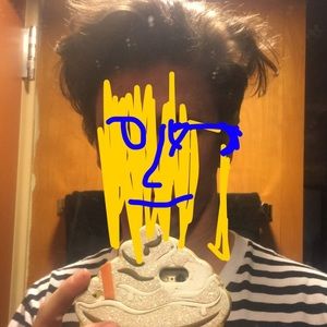 Meet your Posher, Max